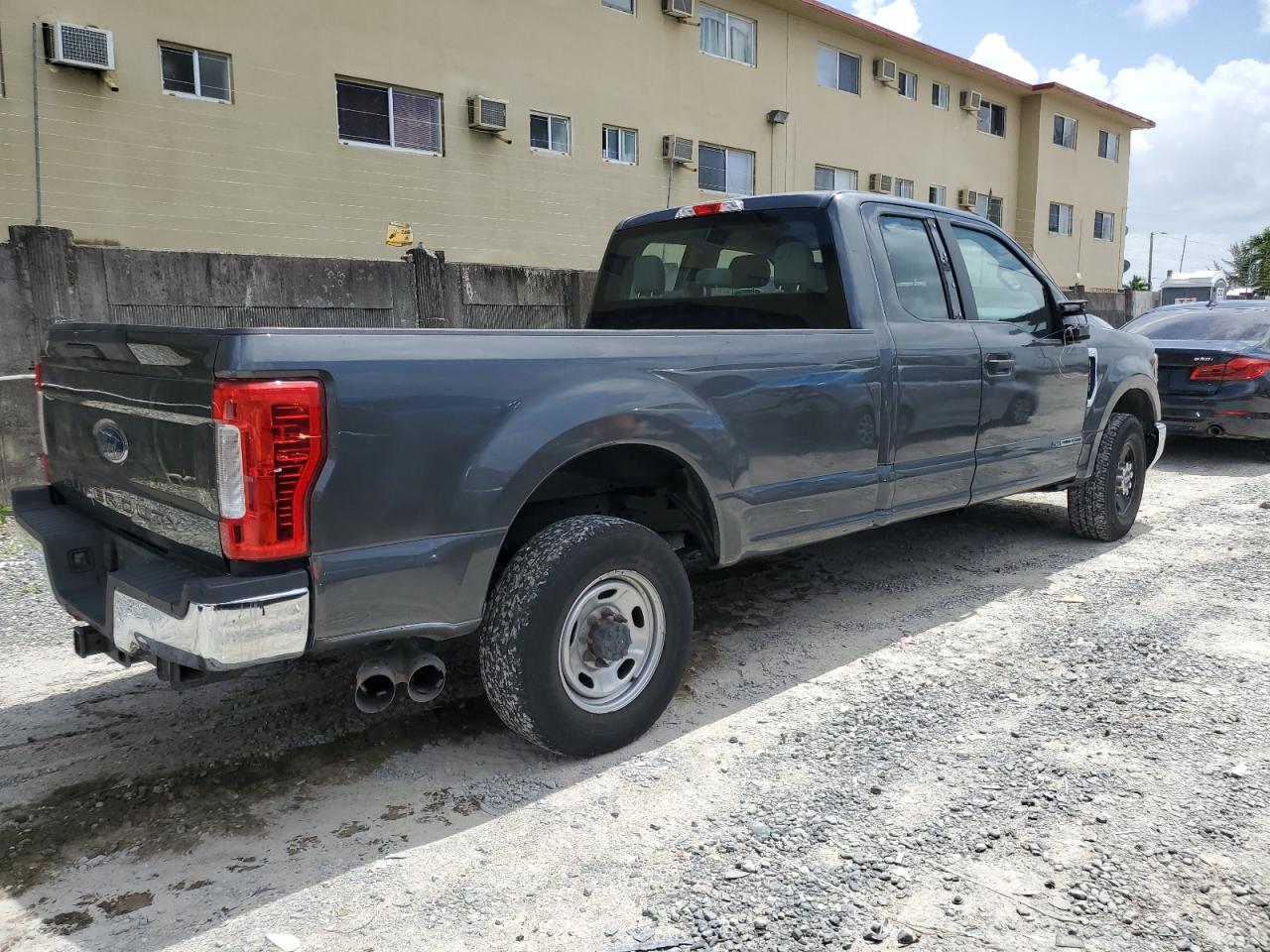 1FT7X3AT2KEG19595 2019 Ford F350 Super Duty