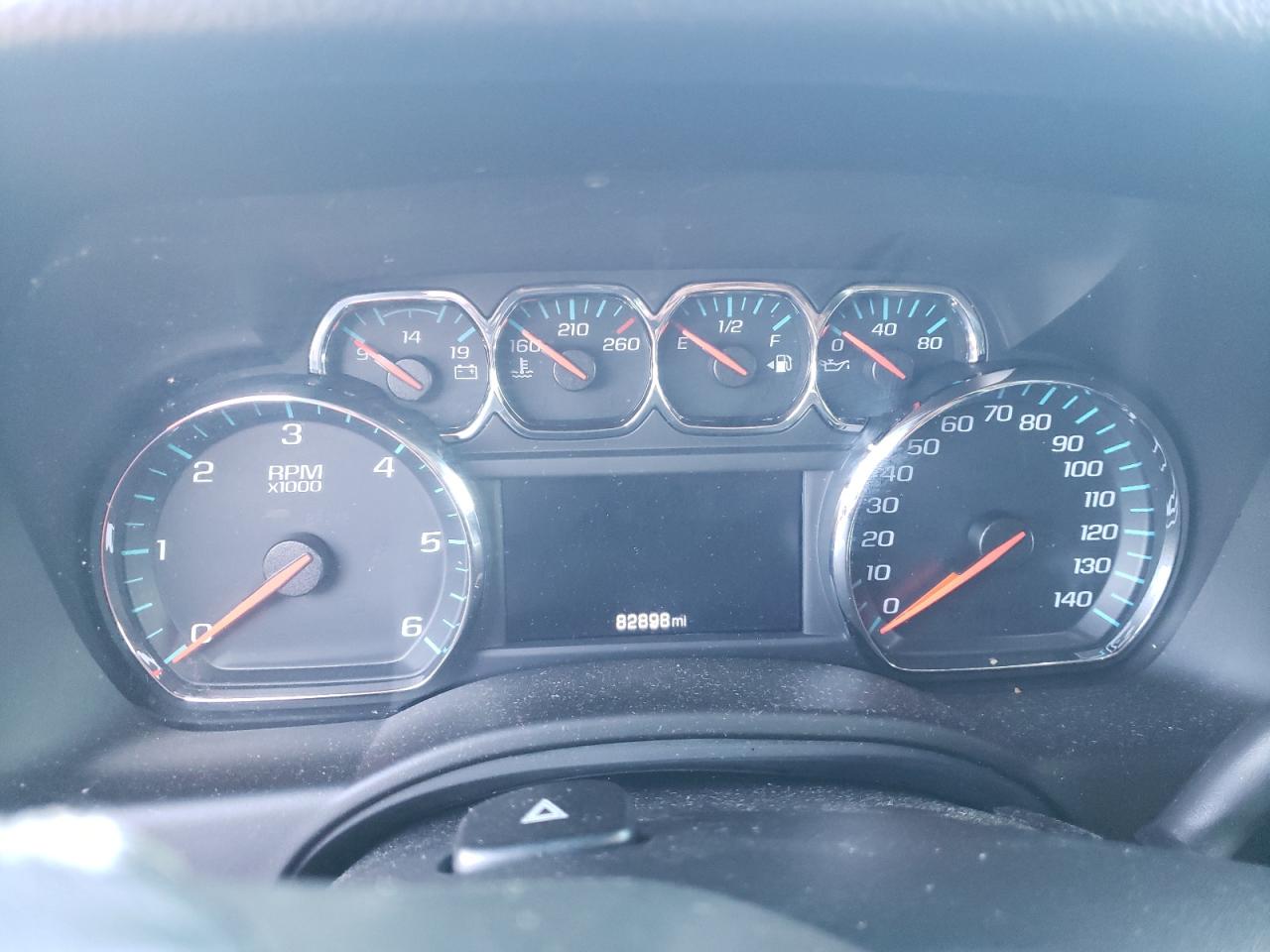 1GNSKBKCXHR137807 2017 Chevrolet Tahoe K1500 Lt