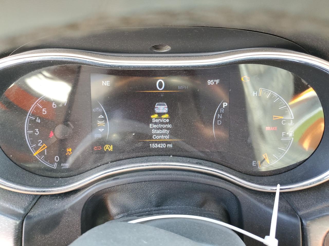 1C4RJFAG2HC776627 2017 Jeep Grand Cherokee Laredo