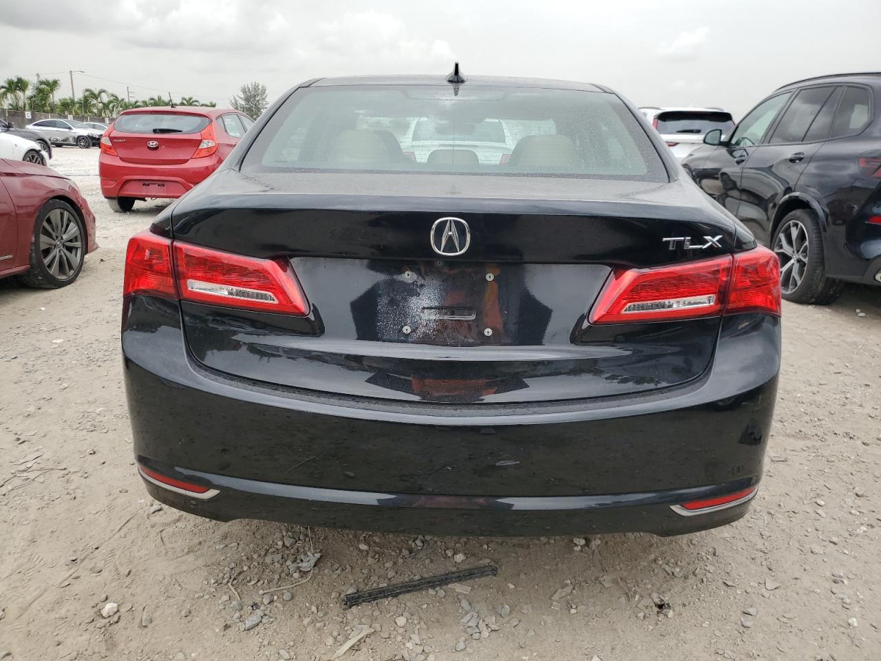 19UUB1F35JA006411 2018 Acura Tlx