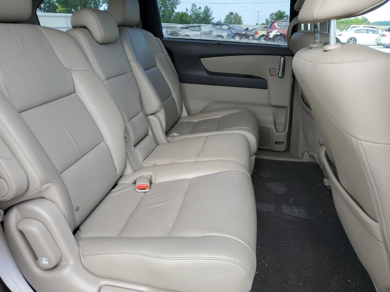 5FNRL5H96BB074736 2011 Honda Odyssey Touring