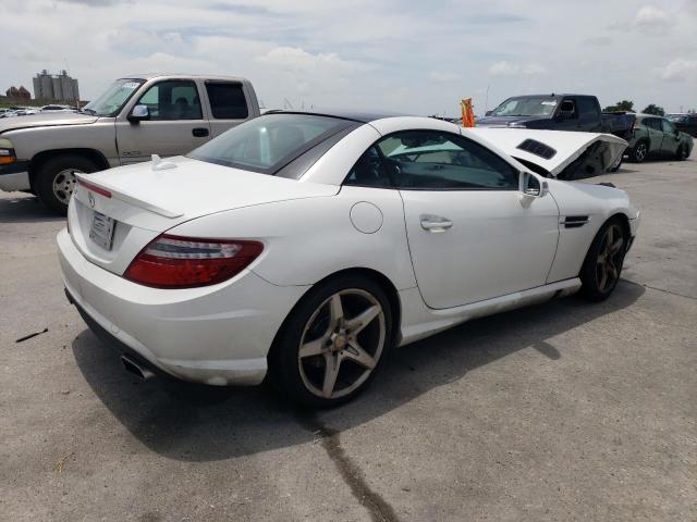 2016 MERCEDES-BENZ SLK 300 WDDPK3JA1GF115625