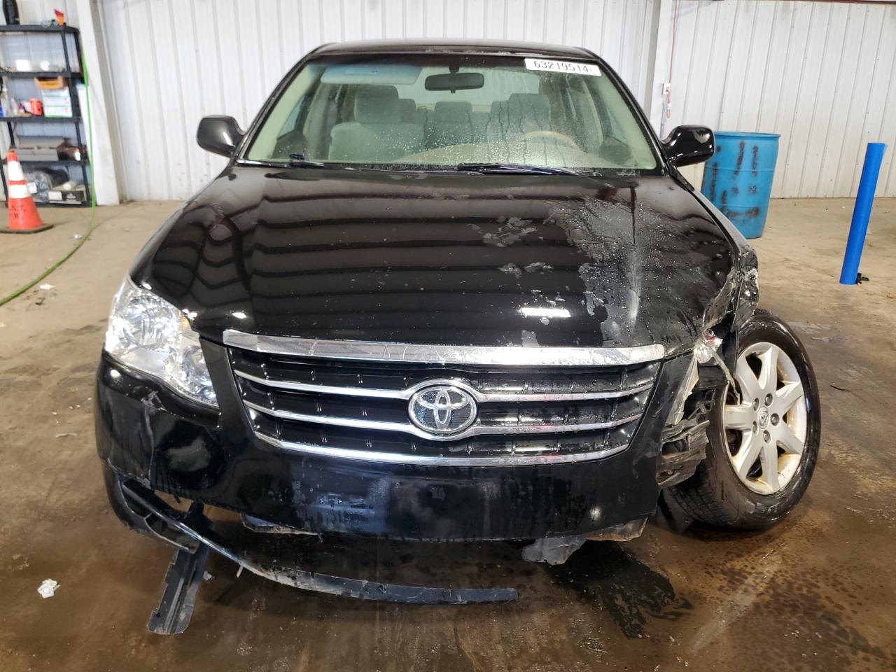 Lot #2736243803 2006 TOYOTA AVALON XL