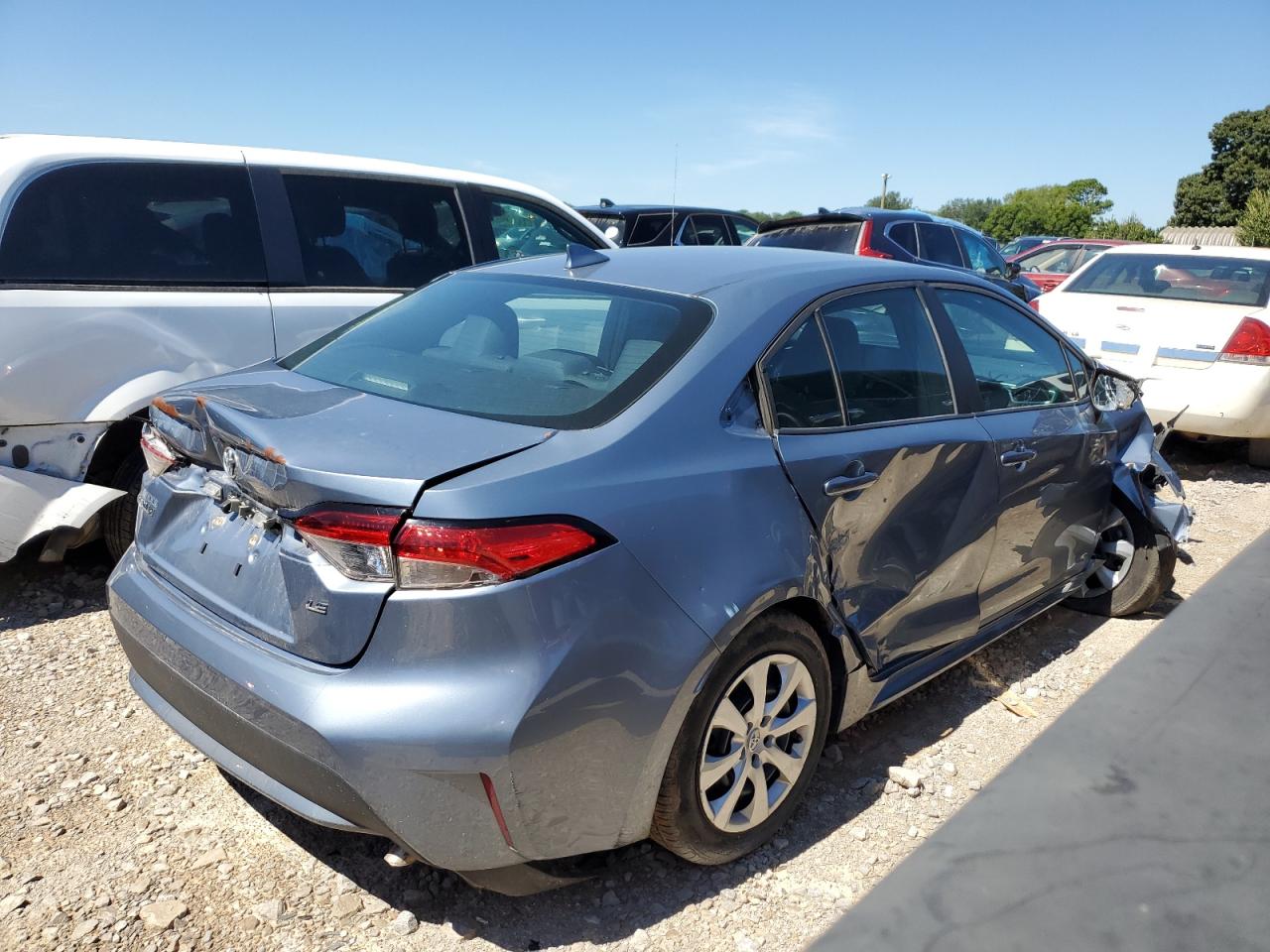 2021 Toyota Corolla Le vin: 5YFEPMAE4MP158341