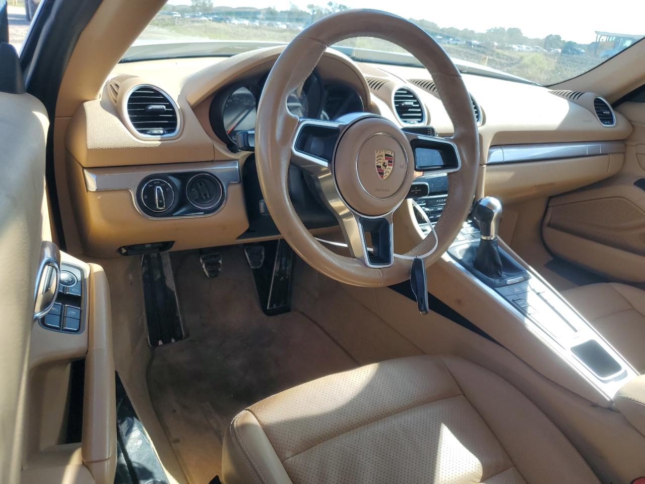 WP0AB2A86HS285771 2017 Porsche Cayman S