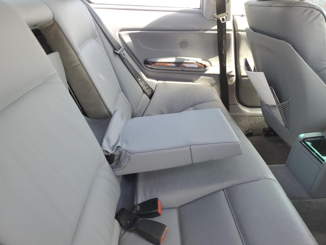 WBABN33482PG54068 2002 BMW 325 Ci