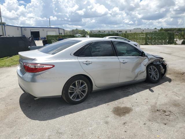 VIN 4T1BF1FK1HU326704 2017 Toyota Camry, LE no.3