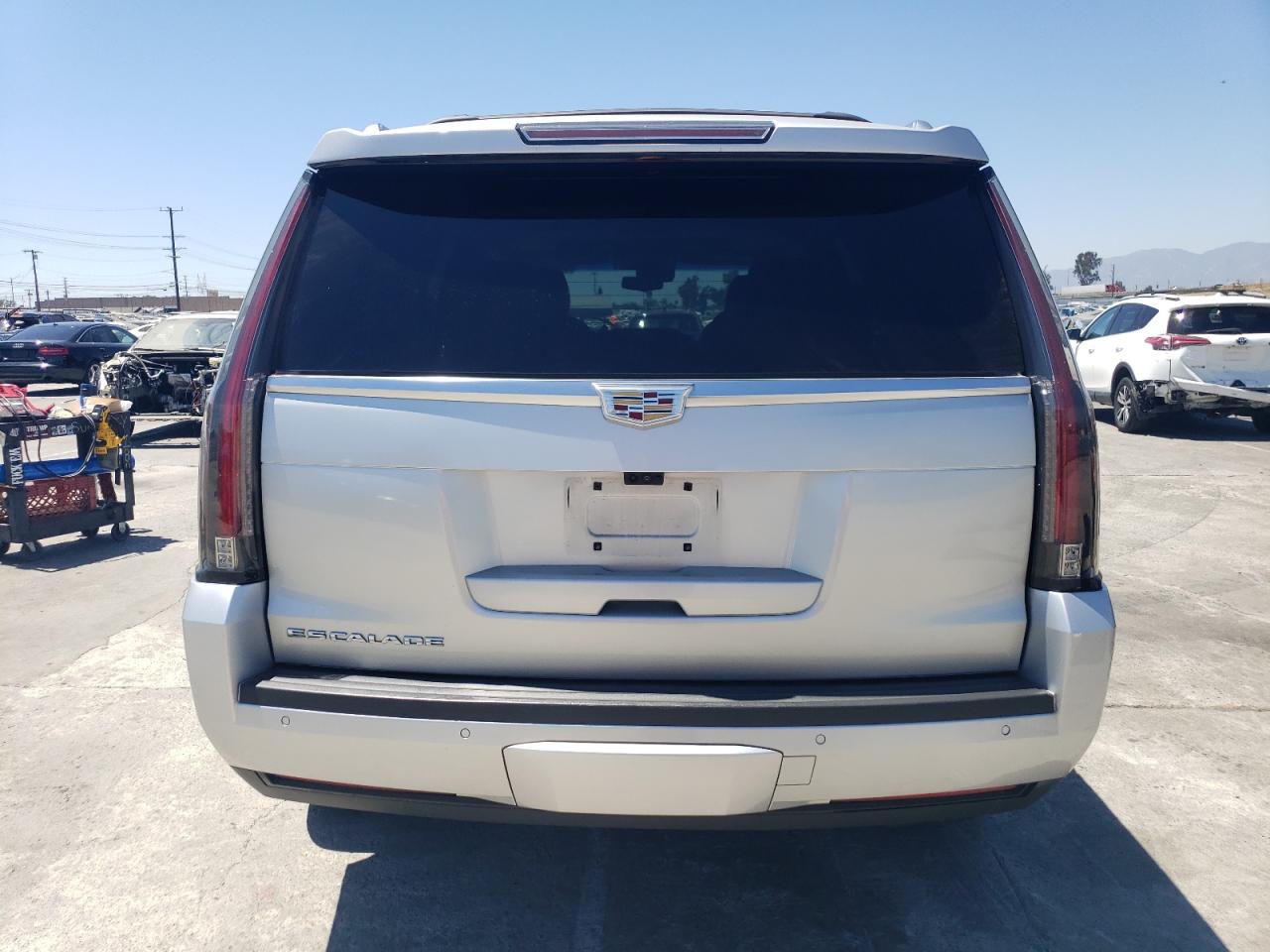 1GYS4BKJ8HR382133 2017 Cadillac Escalade Luxury