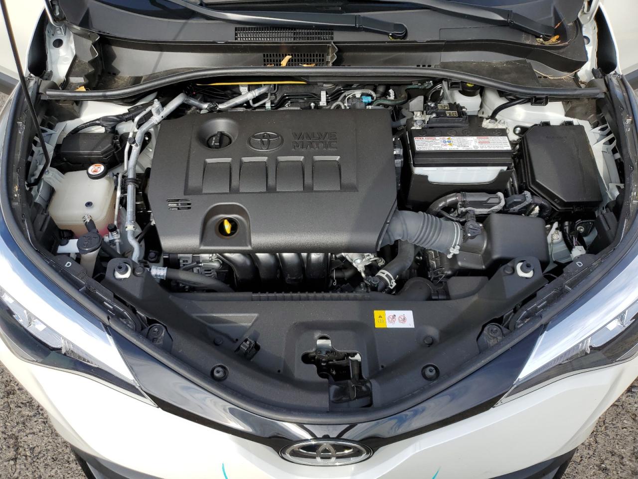 JTNKHMBX2M1122034 2021 Toyota C-Hr Xle