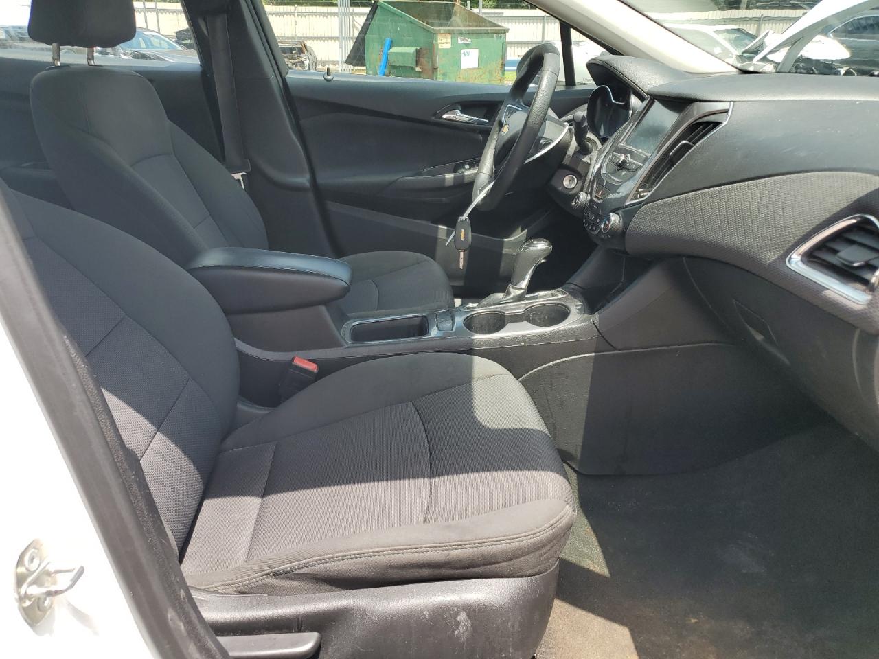 Lot #3175064271 2017 CHEVROLET CRUZE LT