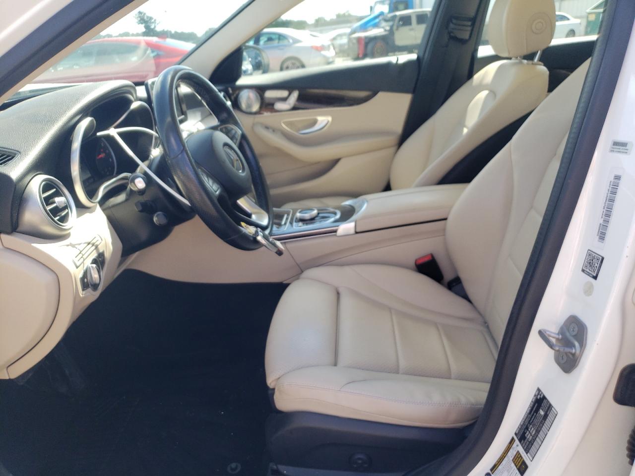 55SWF4KB4HU182814 2017 Mercedes-Benz C 300 4Matic