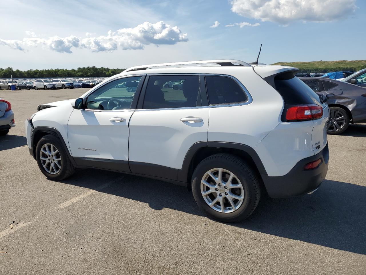 1C4PJMCS5HW651469 2017 Jeep Cherokee Latitude