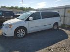 CHRYSLER TOWN & COU photo