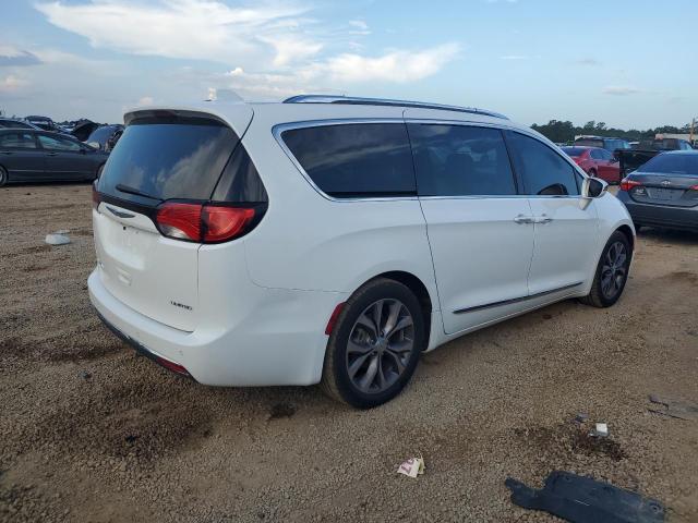 2017 CHRYSLER PACIFICA L - 2C4RC1GG8HR570045