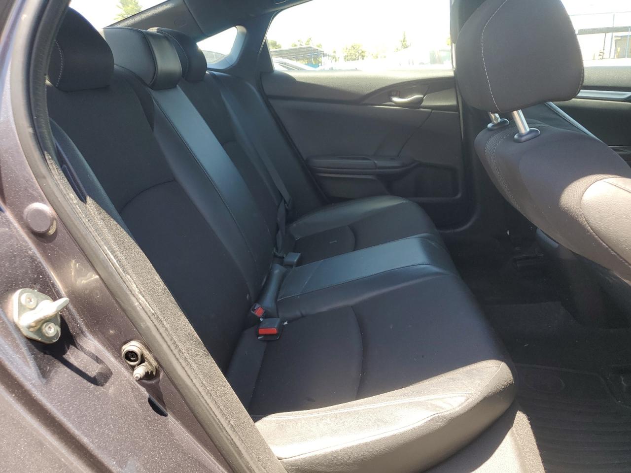 19XFC2F84KE211092 2019 Honda Civic Sport