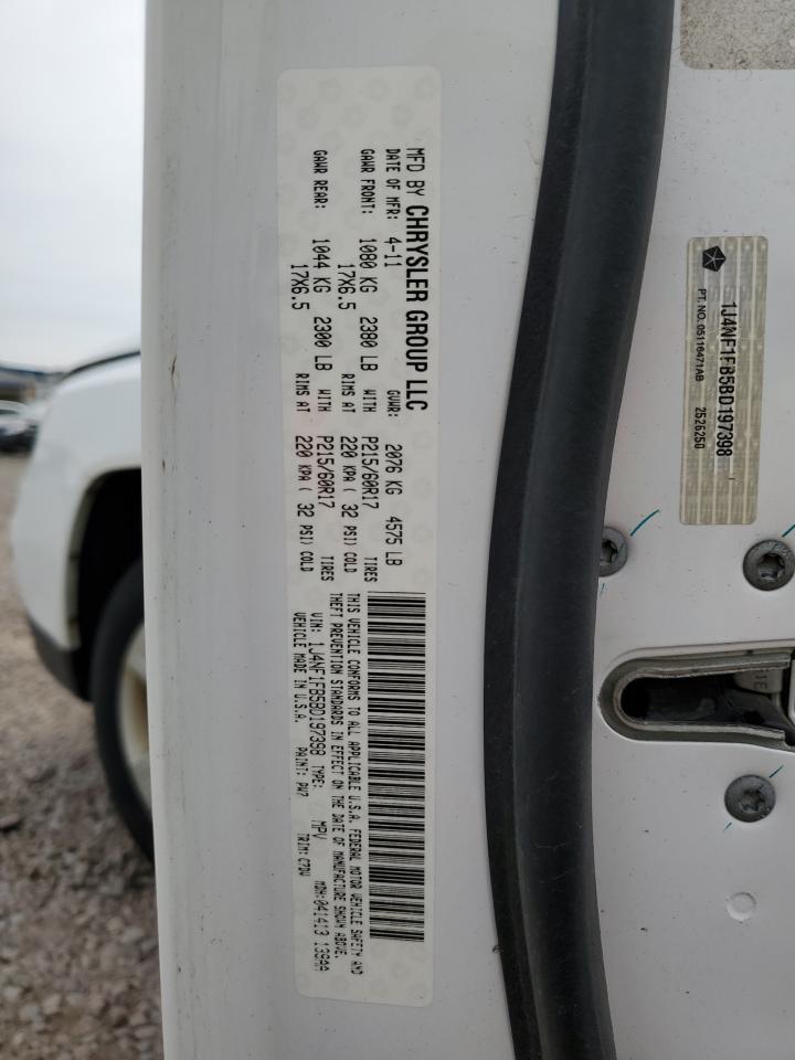 1J4NF1FB5BD197398 2011 Jeep Compass Sport