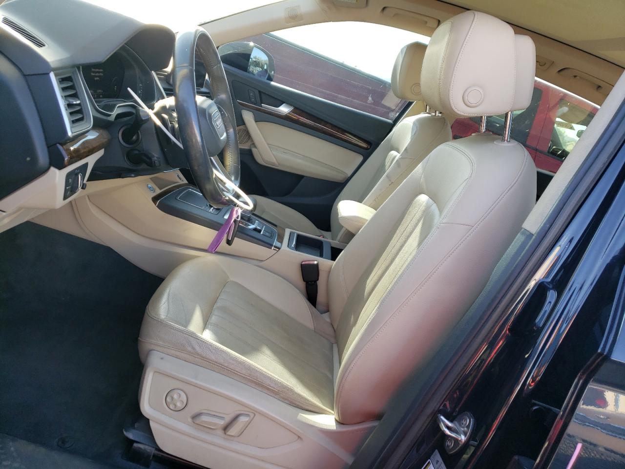 WA1BNAFY7J2069412 2018 Audi Q5 Premium Plus