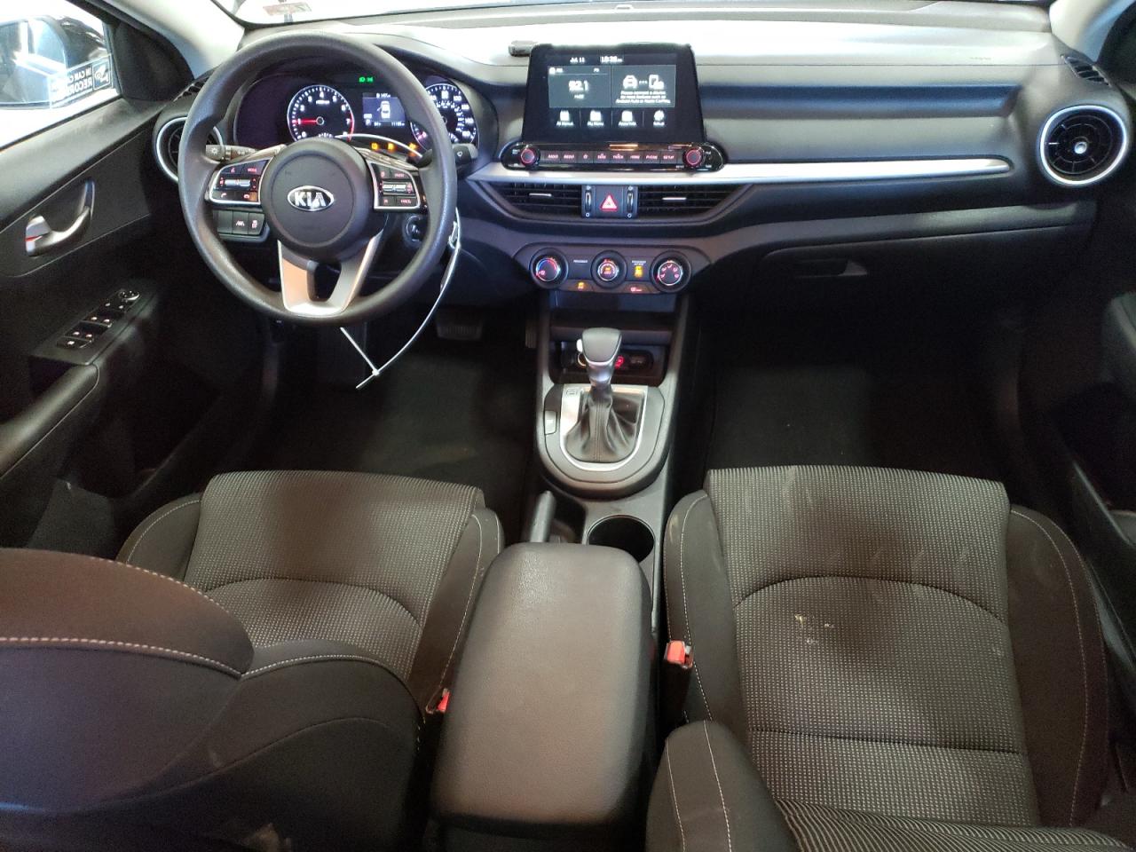 3KPF24AD4ME361595 2021 Kia Forte Fe