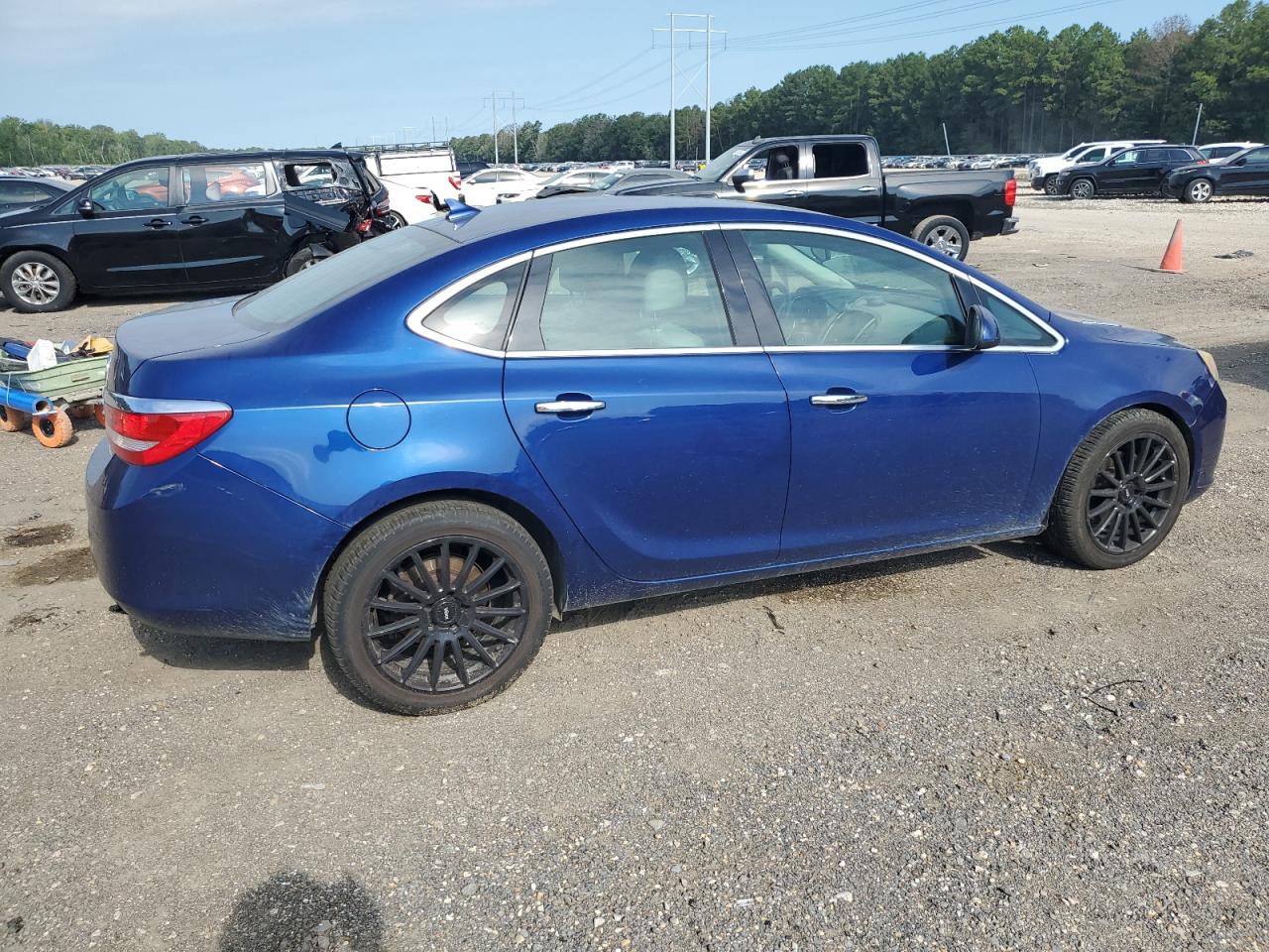 Lot #2758774460 2014 BUICK VERANO