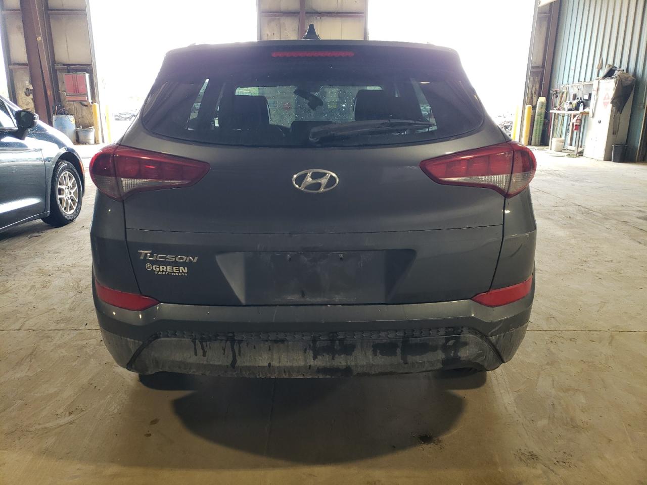 KM8J33A4XJU643864 2018 Hyundai Tucson Sel