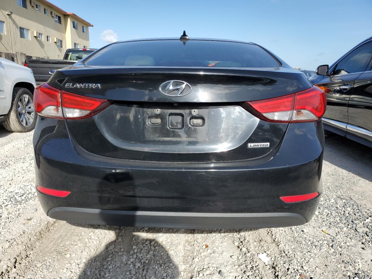 KMHDH4AE2EU146262 2014 Hyundai Elantra Se