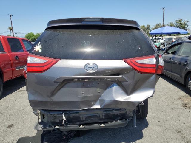 VIN 5TDKZ3DC2JS933935 2018 Toyota Sienna, LE no.6