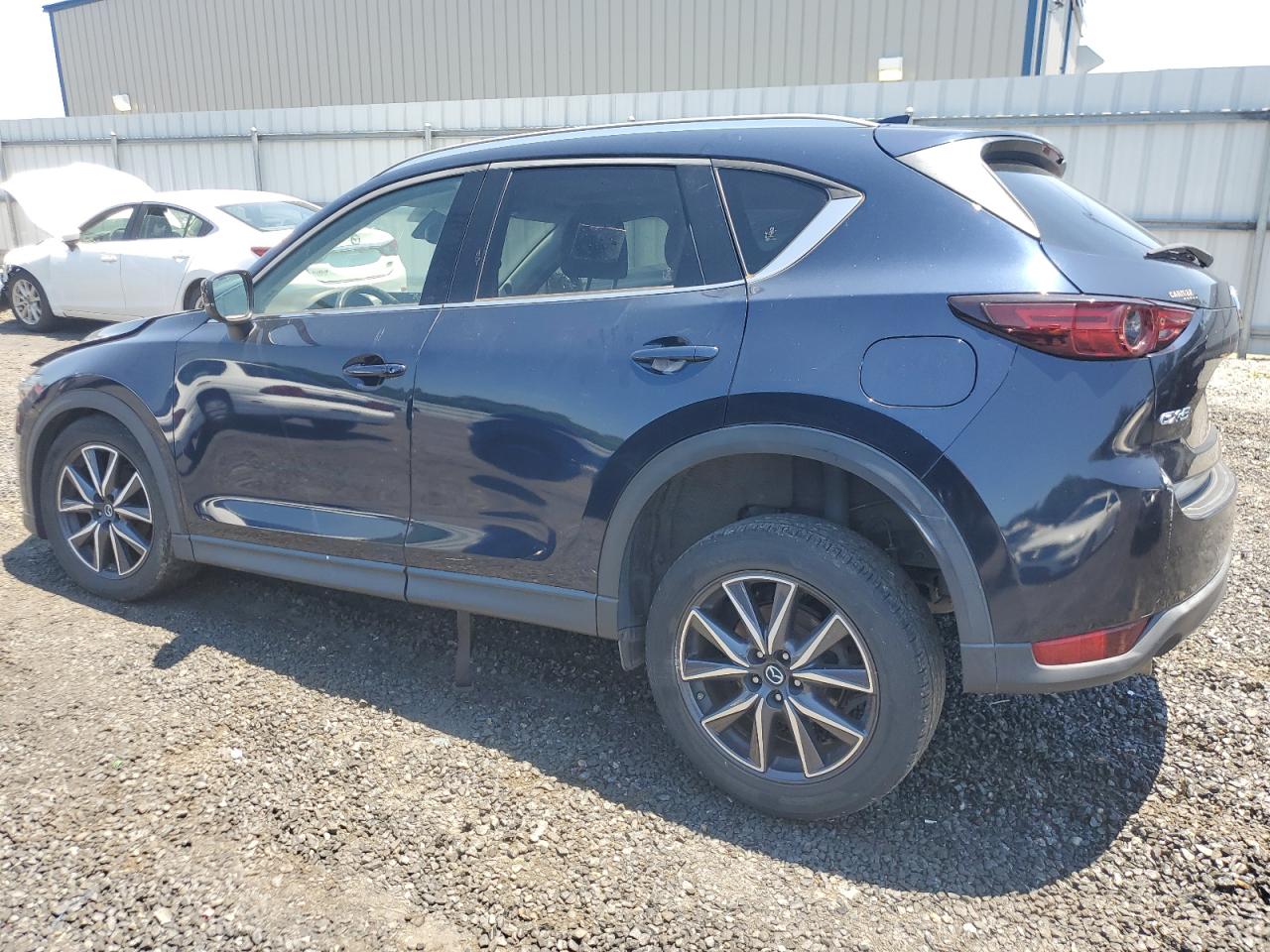 2018 Mazda Cx-5 Grand Touring vin: JM3KFADMXJ1428042