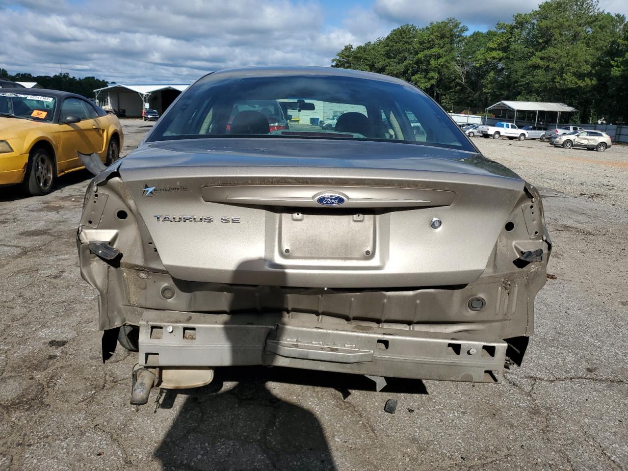 1FAHP53UX6A141189 2006 Ford Taurus Se