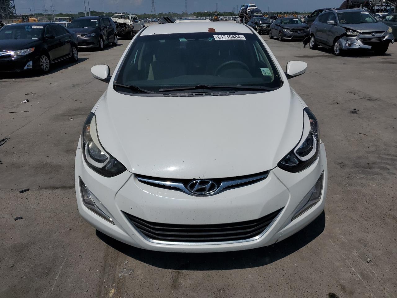 2016 Hyundai Elantra Se vin: 5NPDH4AE2GH784819