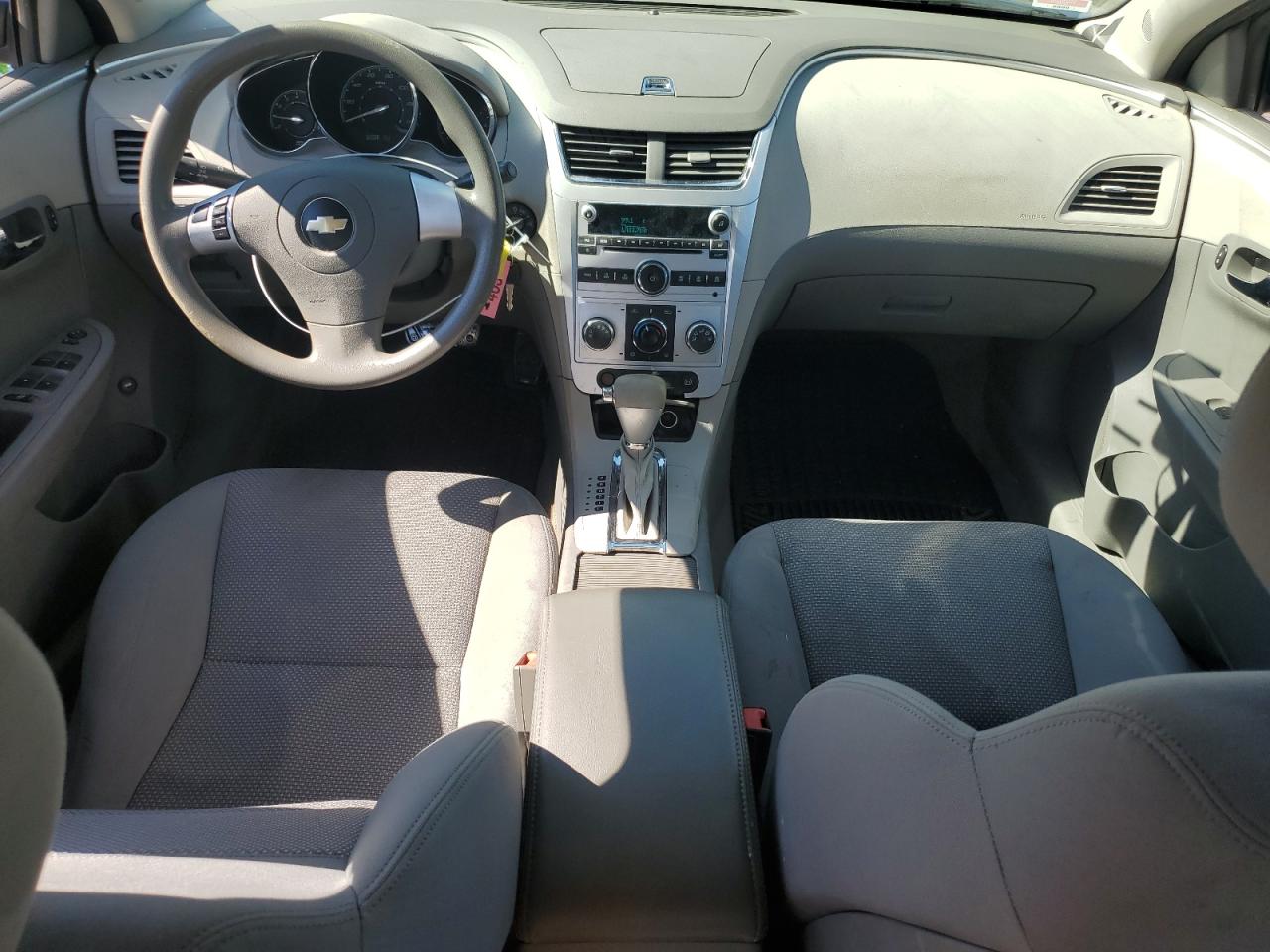 1G1ZB5EB3A4106504 2010 Chevrolet Malibu Ls