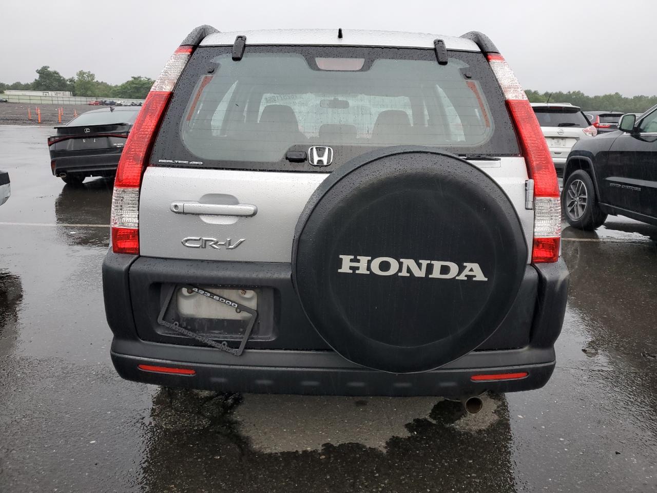 JHLRD78595C046410 2005 Honda Cr-V Lx