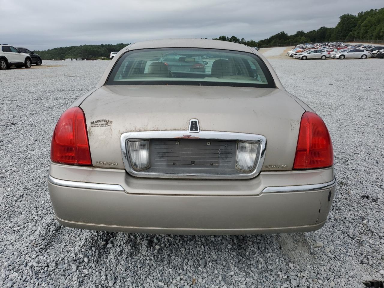 1LNHM81W33Y655103 2003 Lincoln Town Car Executive