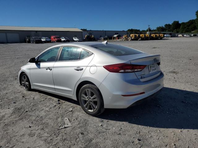 5NPD84LFXJH320447 2018 HYUNDAI ELANTRA - Image 2