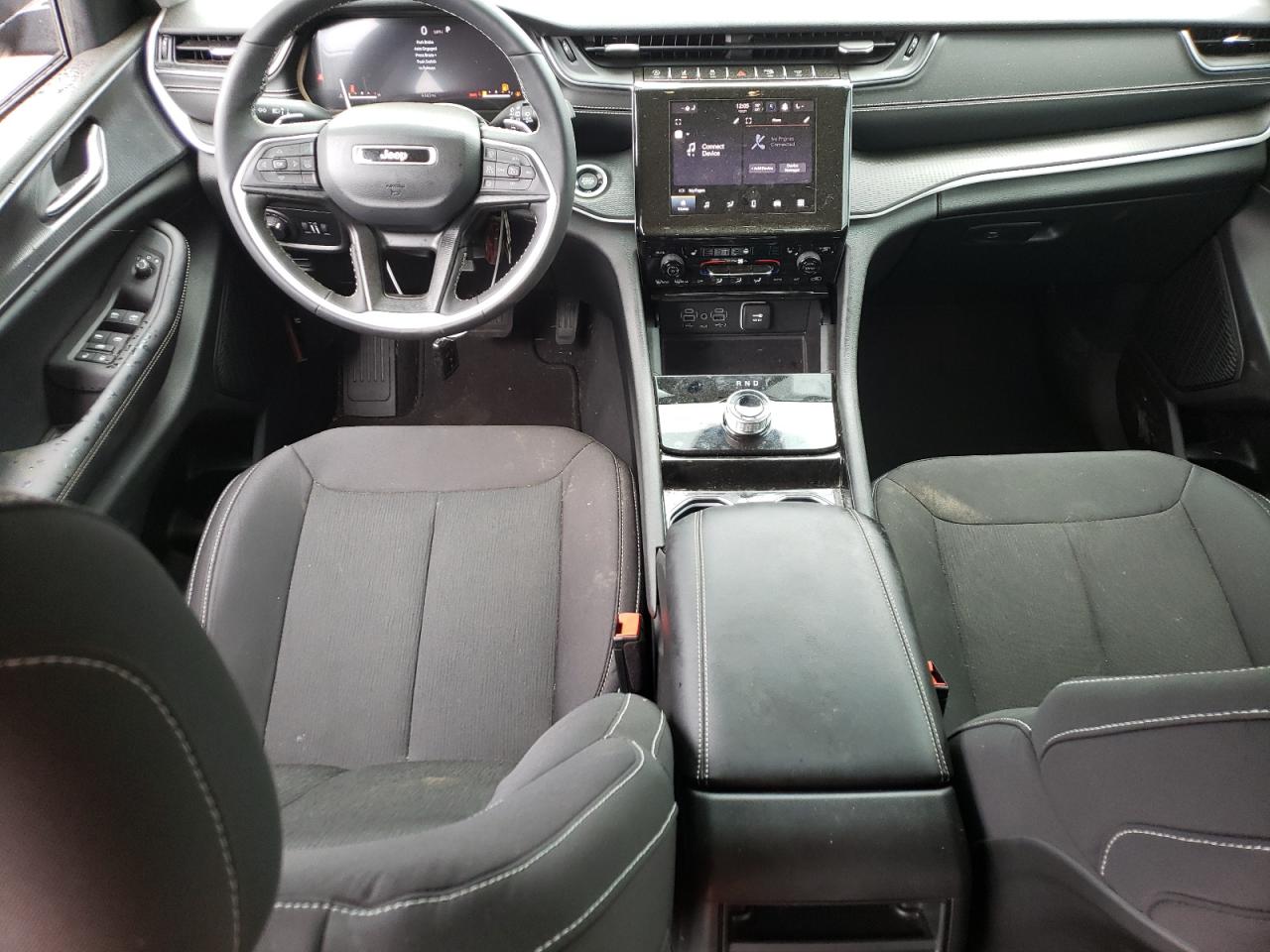 1C4RJHAG3PC622597 2023 Jeep Grand Cherokee Laredo