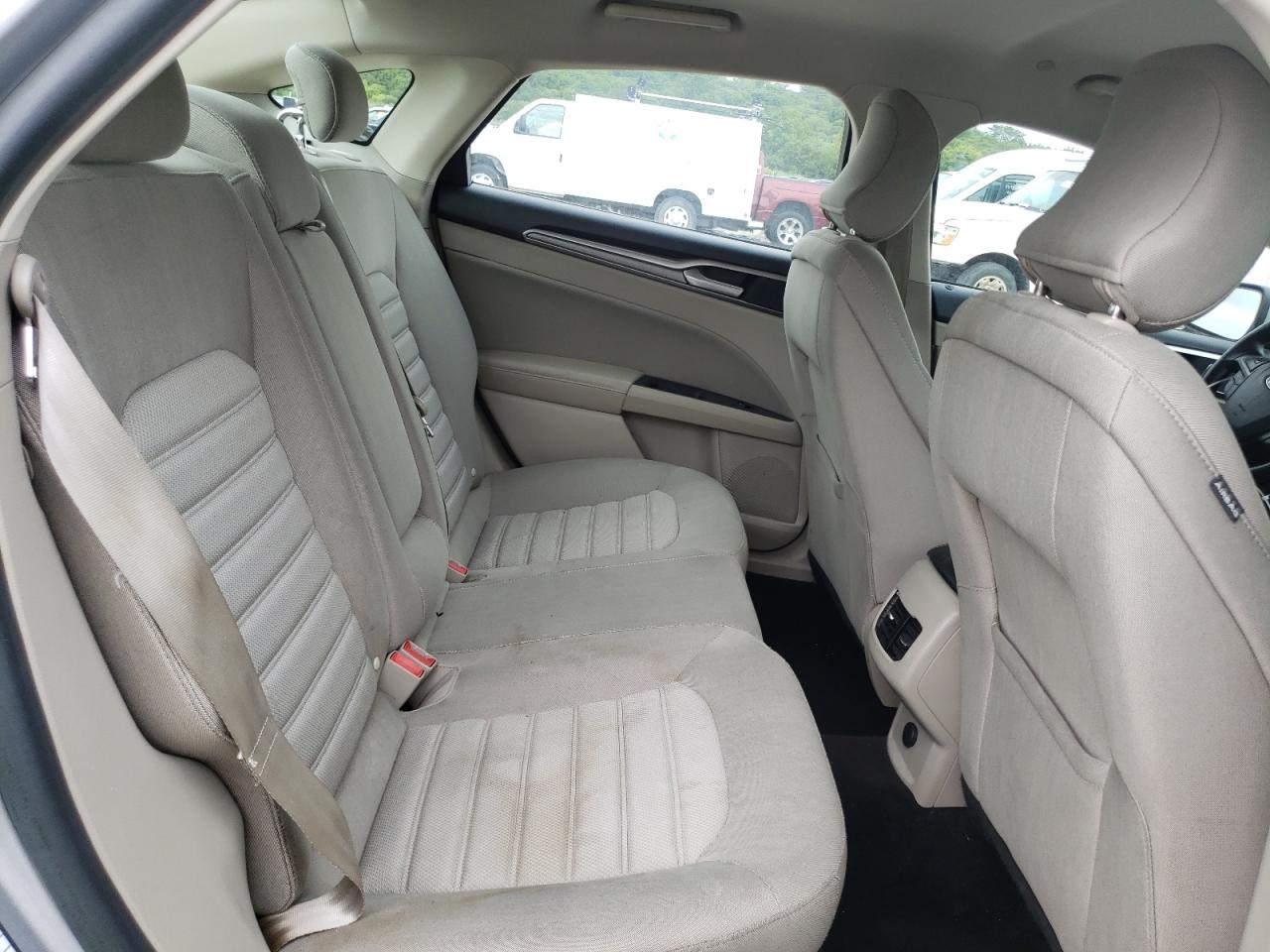 3FA6P0LU6KR206016 2019 Ford Fusion Se