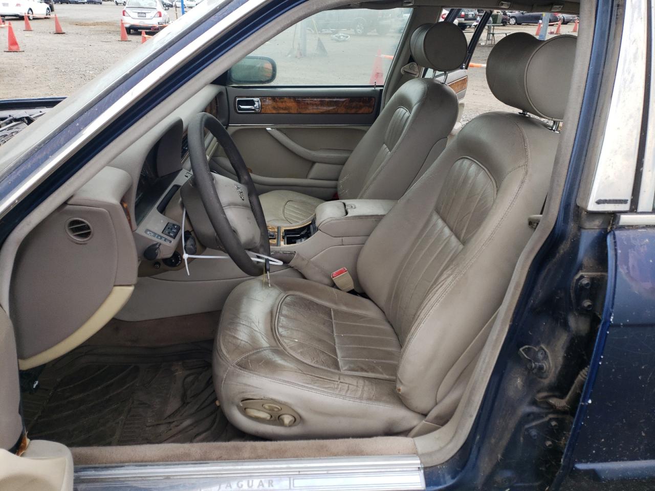 SAJHX1249VC789468 1997 Jaguar Xj6