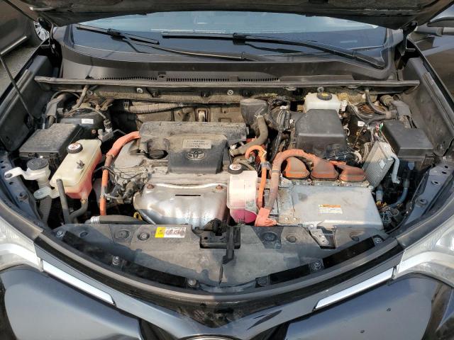 2018 TOYOTA RAV4 HV LE - JTMRJREV6JD155157