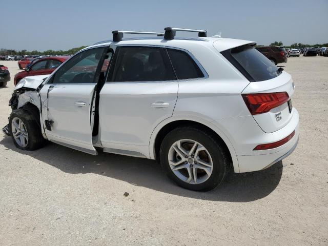 VIN WA1ANAFY6K2069320 2019 Audi Q5, Premium no.2