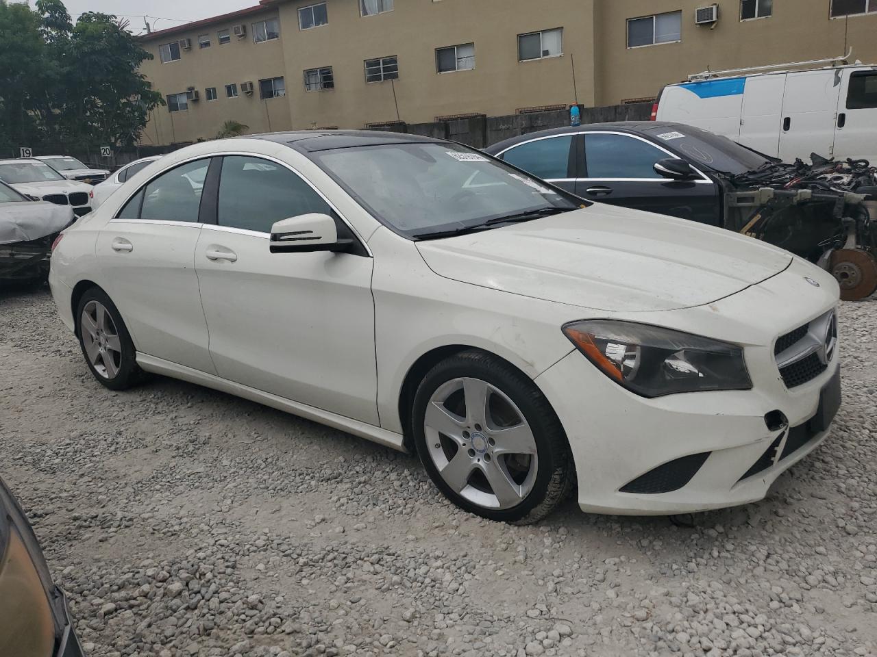 2016 Mercedes-Benz Cla 250 vin: WDDSJ4EB6GN323026