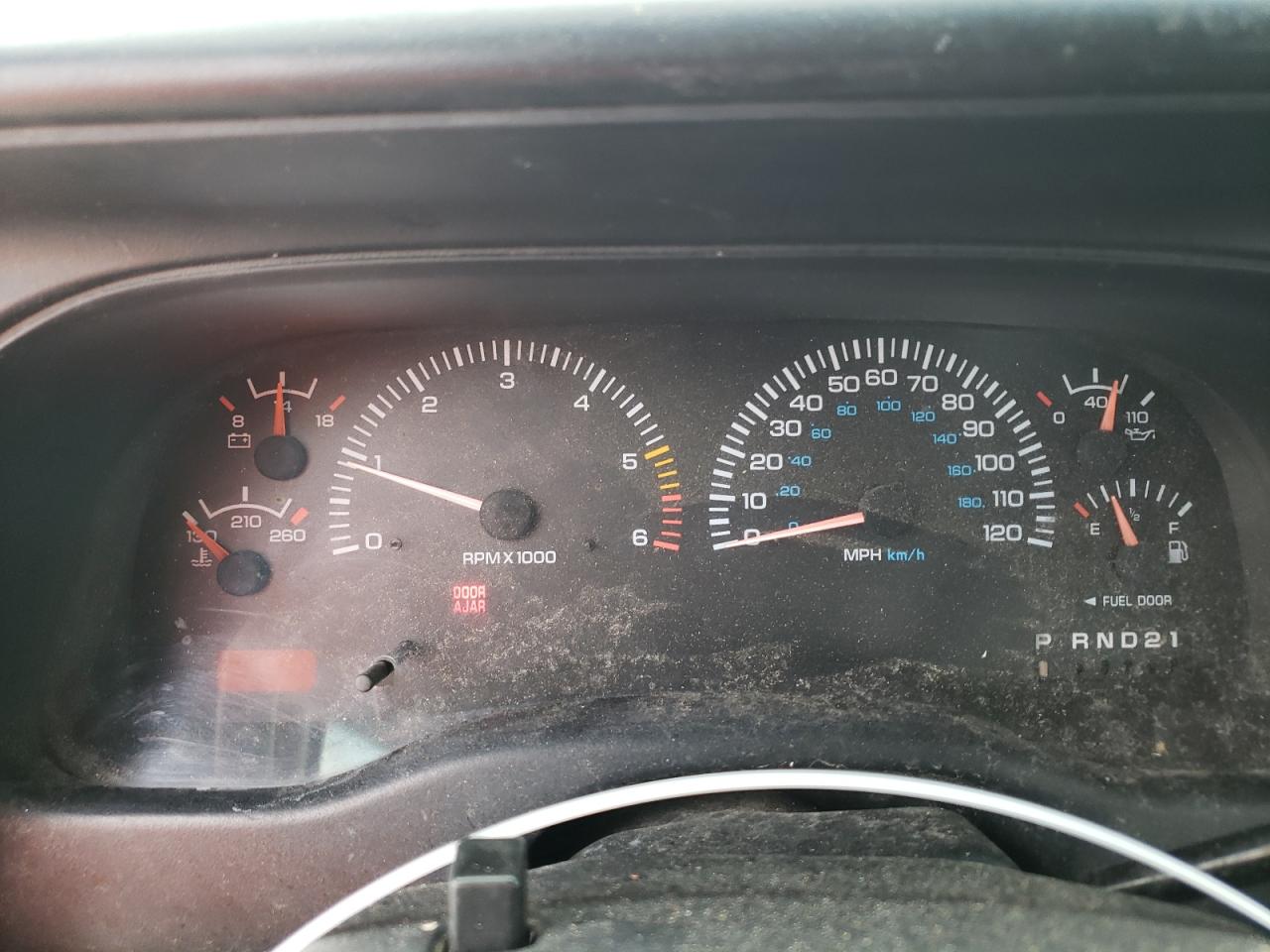 1B7GL22X2YS740483 2000 Dodge Dakota