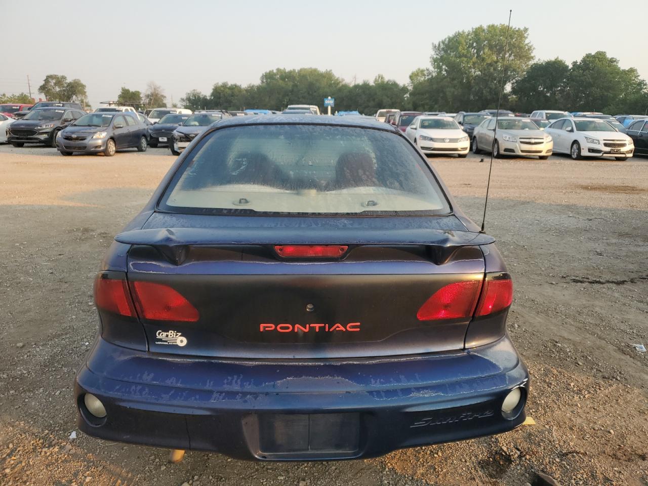 Lot #2912233061 2002 PONTIAC SUNFIRE SE