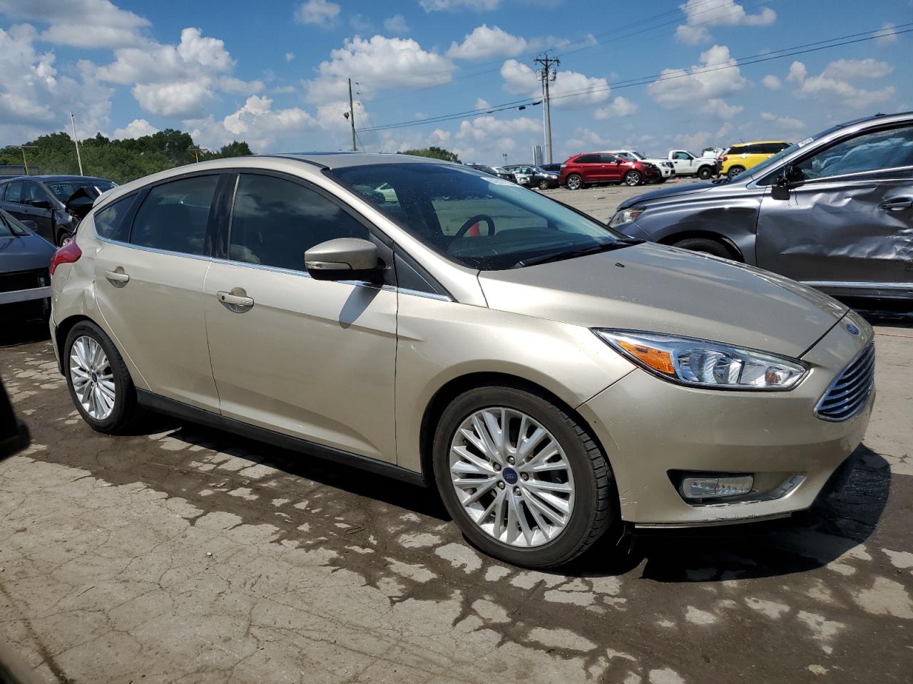 2018 Ford Focus Titanium vin: 1FADP3N21JL261877