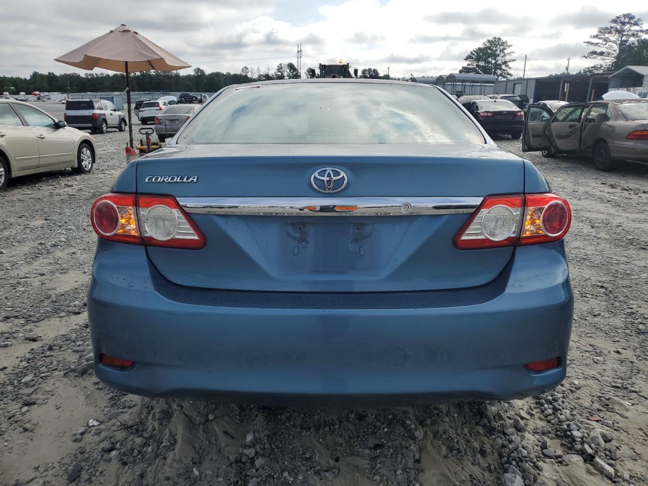 2013 Toyota Corolla Base vin: 5YFBU4EE0DP196848