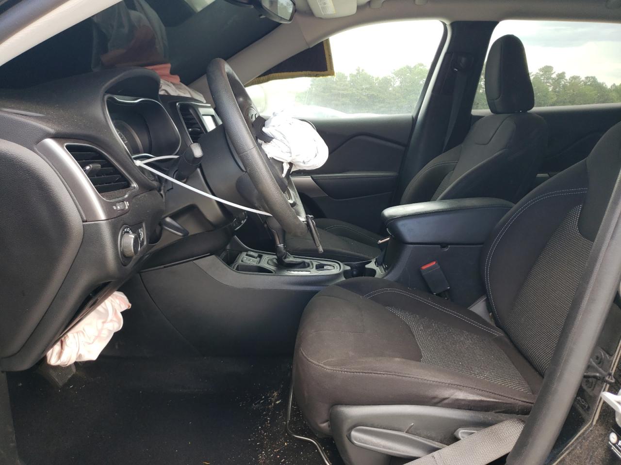 1C4PJLCB9MD199607 2021 Jeep Cherokee Latitude