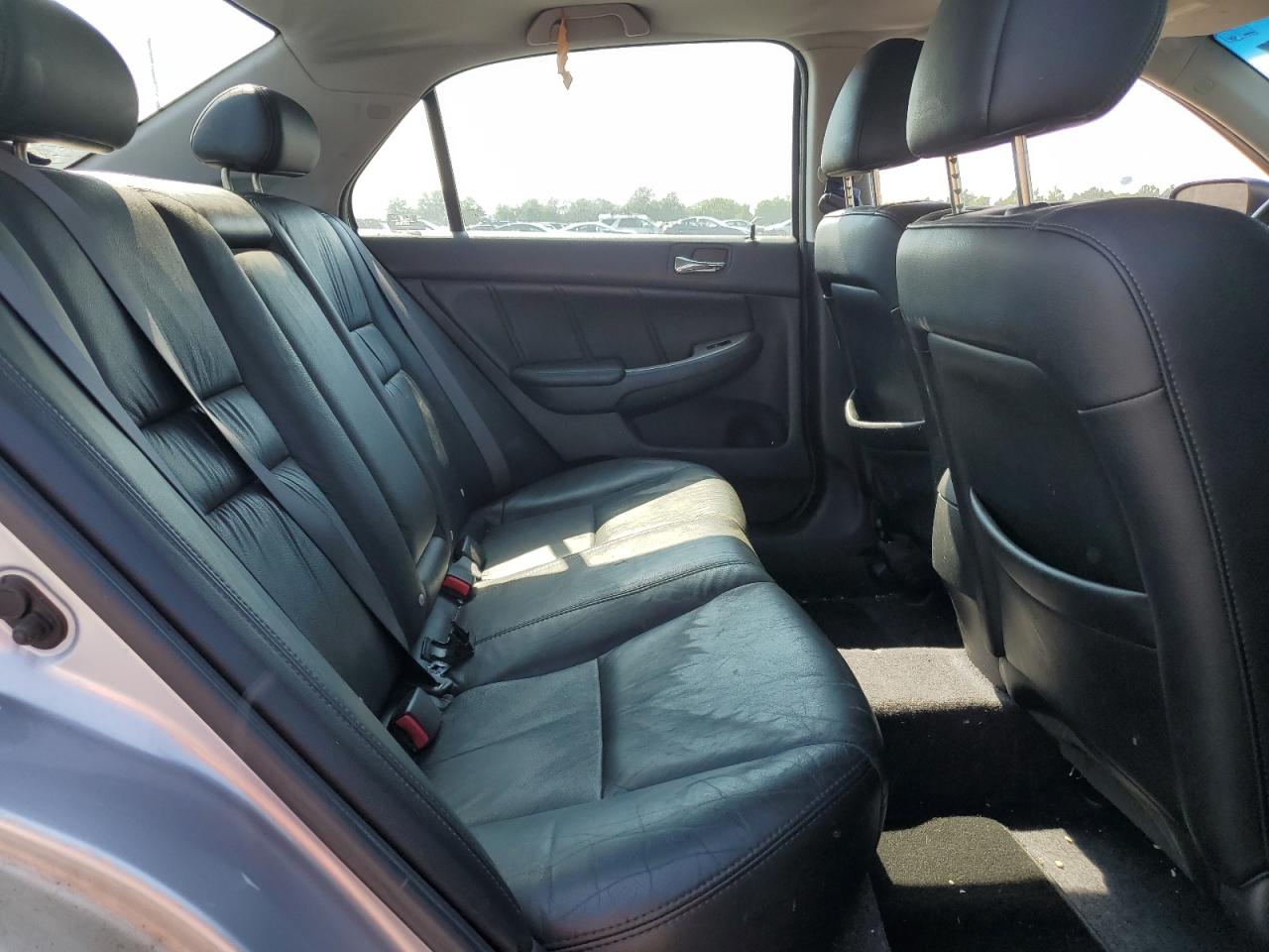 1HGCM56885A108378 2005 Honda Accord Ex