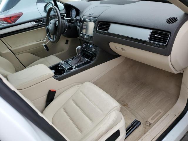 2017 VOLKSWAGEN TOUAREG SP - WVGEF7BP5HD006903