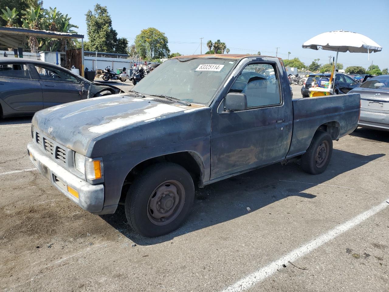 Lot #2996161413 1995 NISSAN TRUCK E/XE