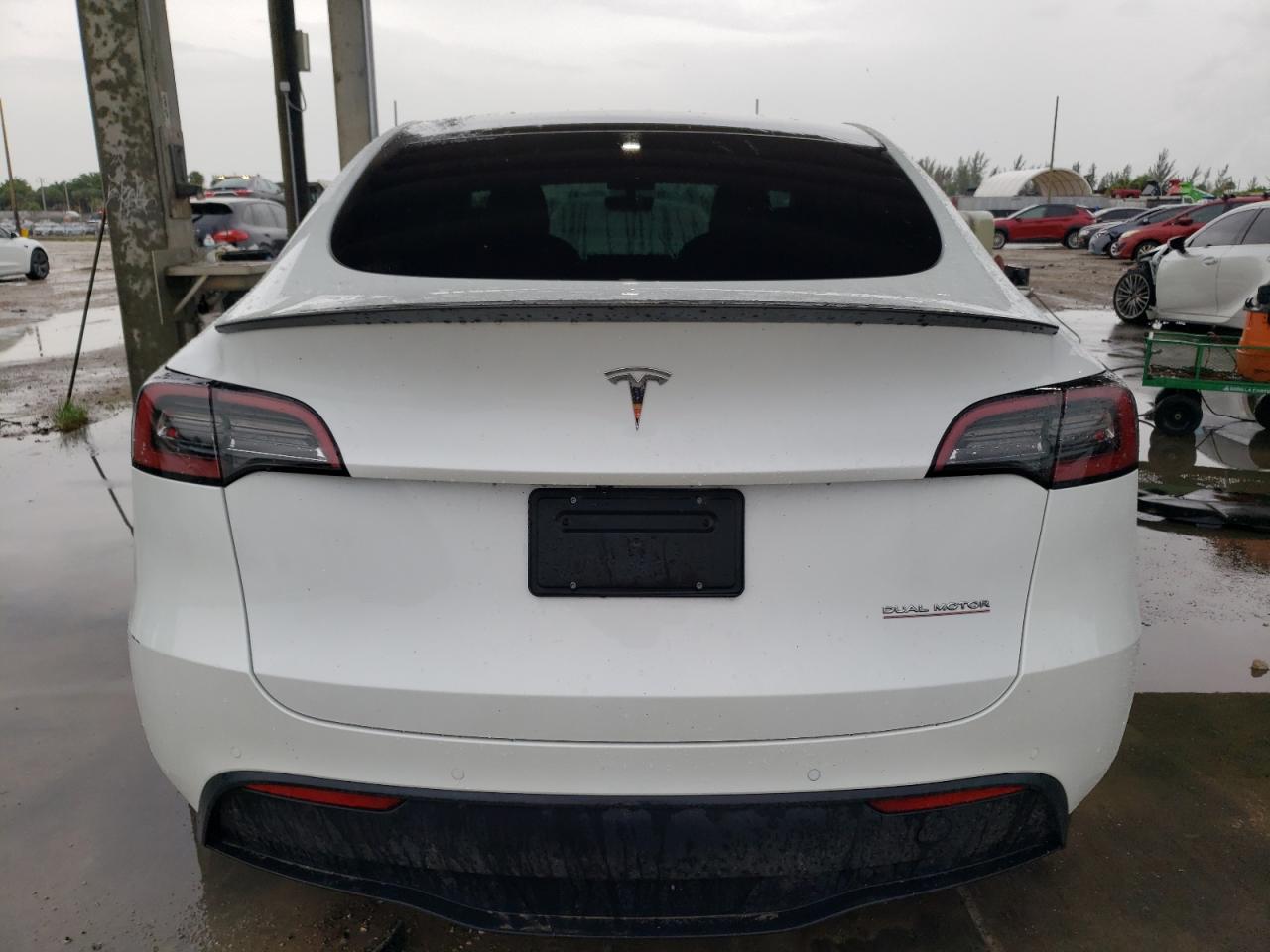 5YJYGDEF0MF251787 2021 Tesla Model Y