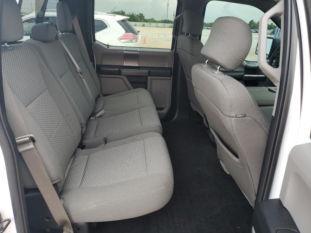 1FTEW1CGXHKE33893 2017 Ford F150 Supercrew