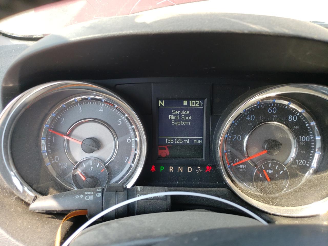 CHRYSLER TOWN & COUNTRY TOURING L